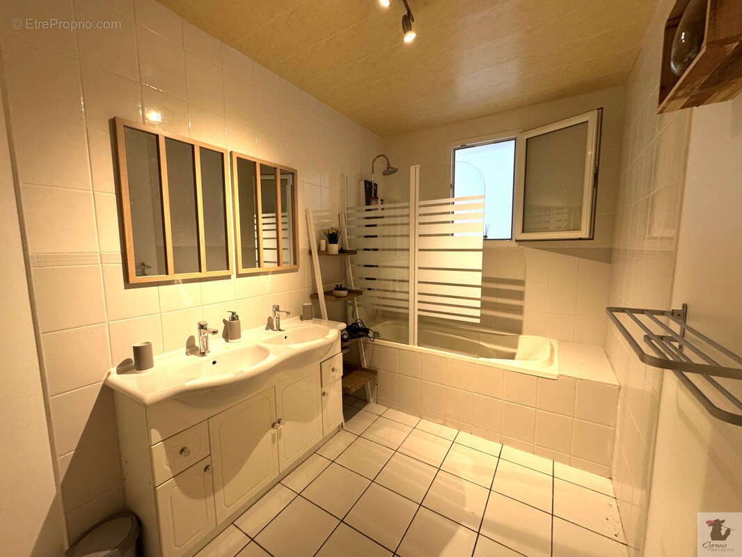 Maison familiale de plain-pied   148 m2   5 chambres   Aucun travaux - photo 10