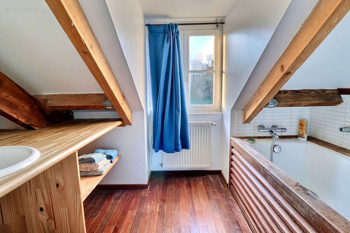 Maison à MAREIL-MARLY