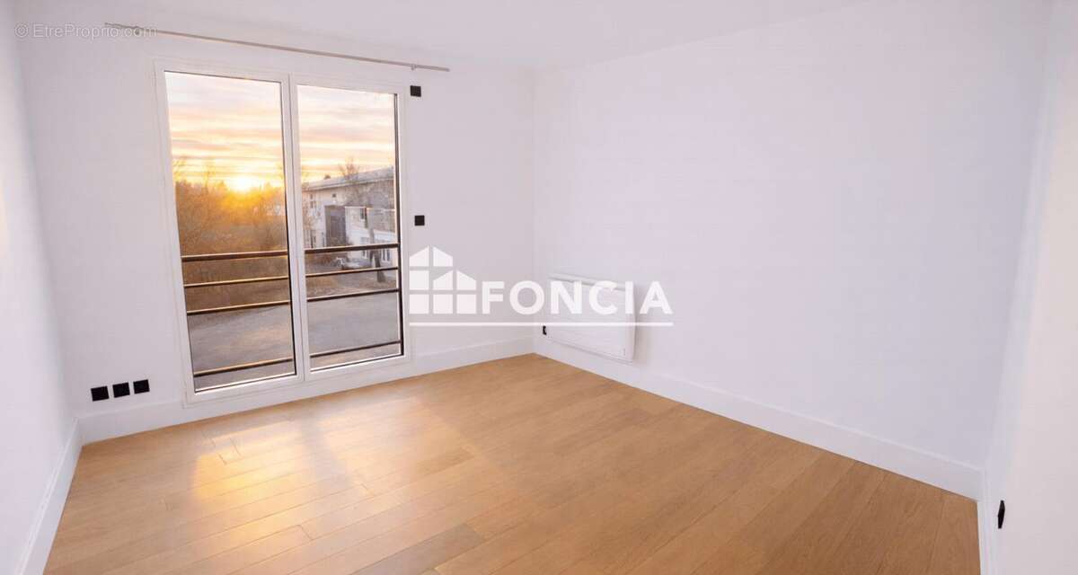 Appartement à RUEIL-MALMAISON