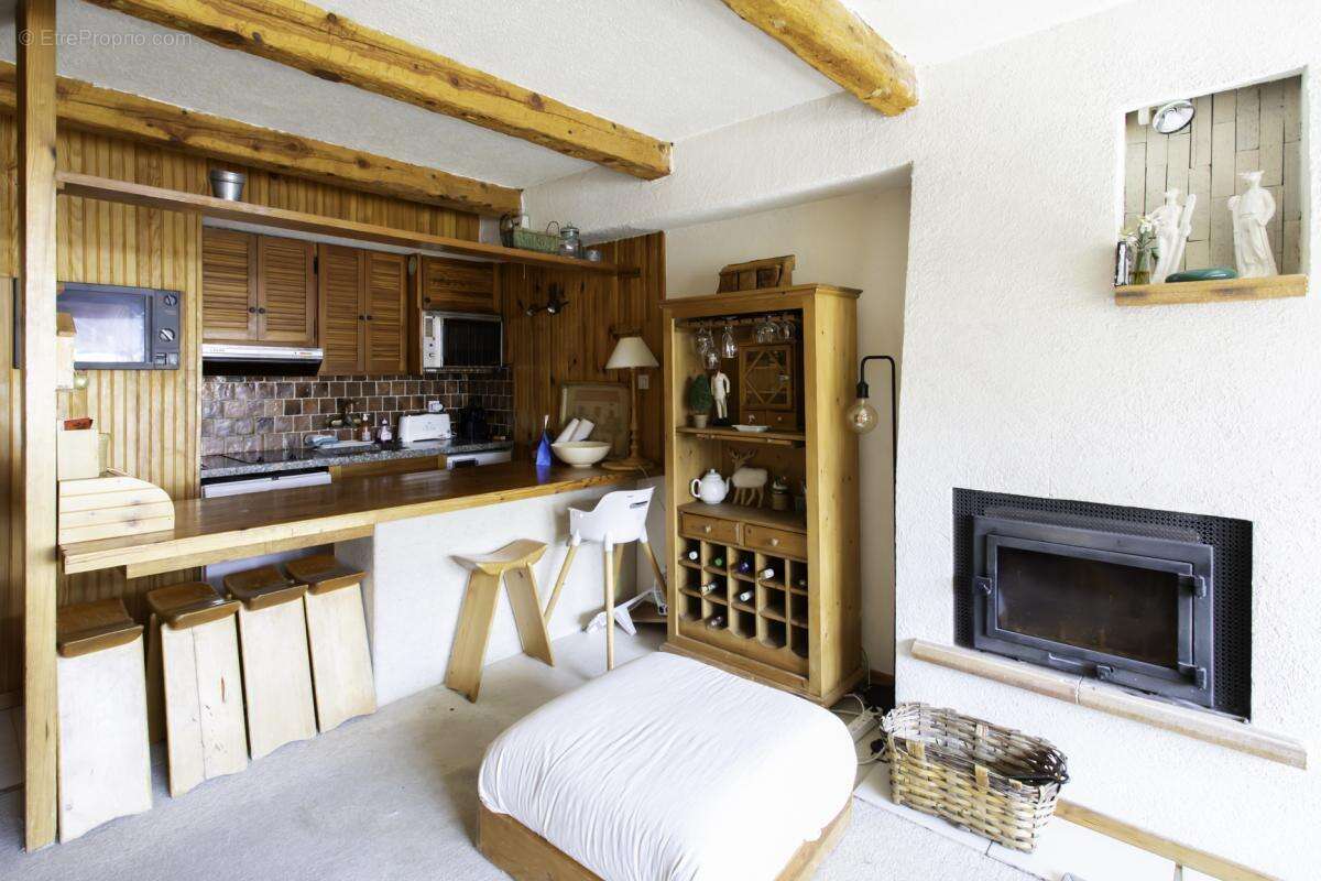 Appartement à SAINT-ETIENNE-DE-TINEE