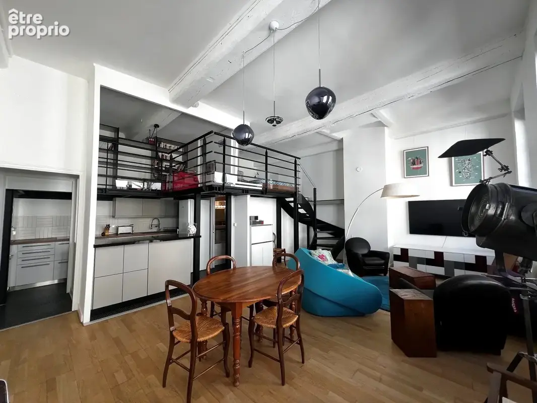Appartement à LYON-4E