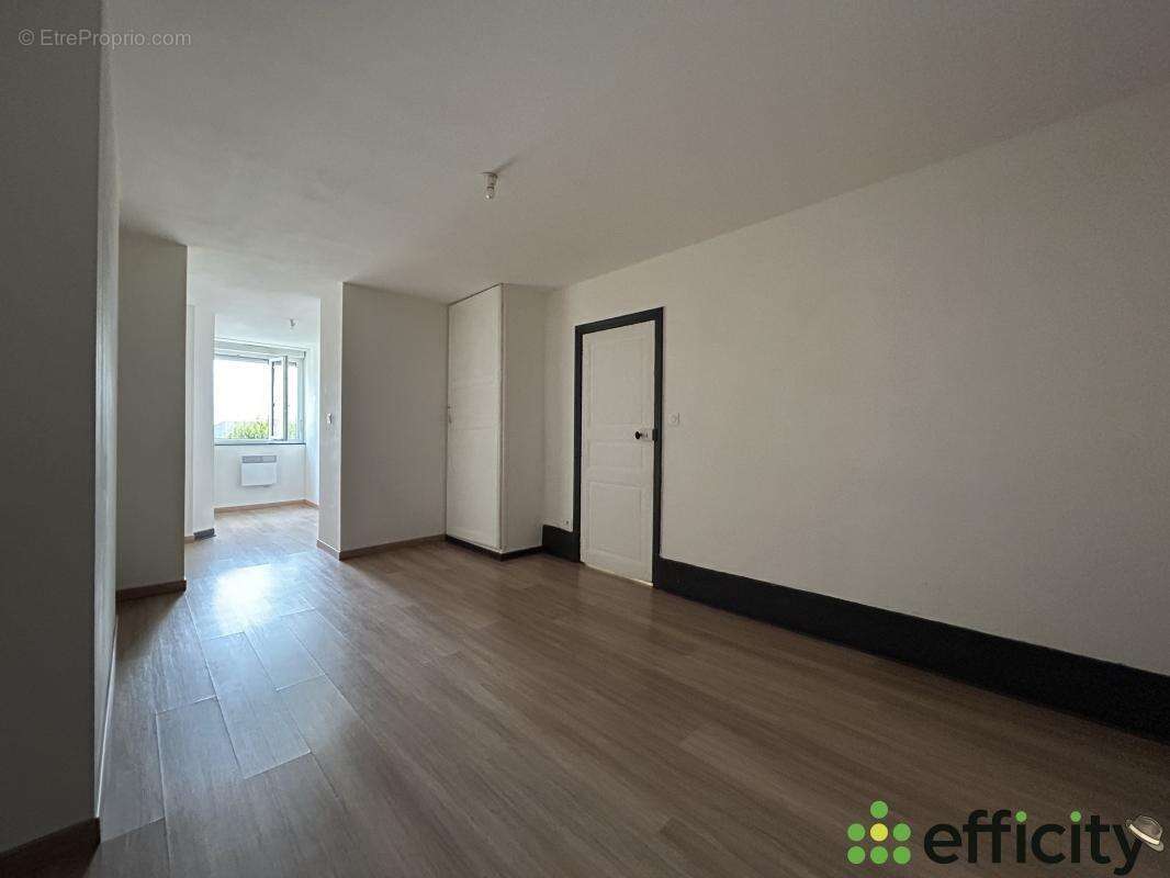 Appartement à VINAY