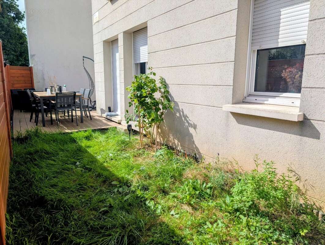 Maison à PLAISIR