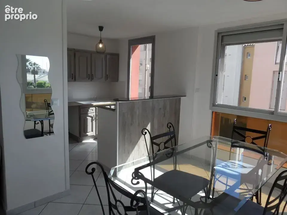 Appartement 71 m² à Agde  - photo 3