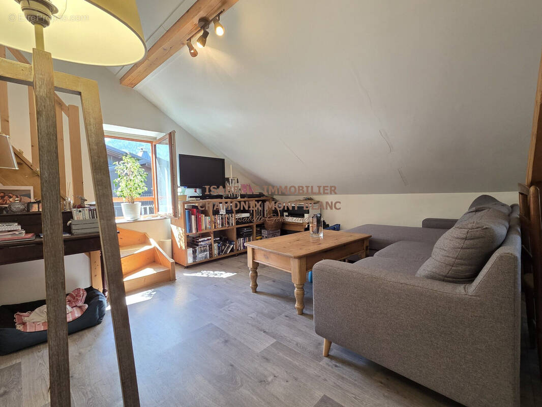 Appartement 87 m² à Les Houches  - photo 2