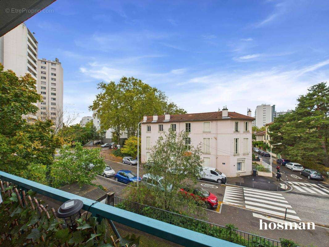 Appartement à LYON-8E