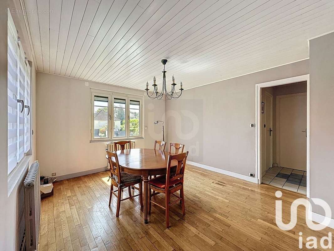 Photo 2 - Maison à NOGENT-SUR-OISE