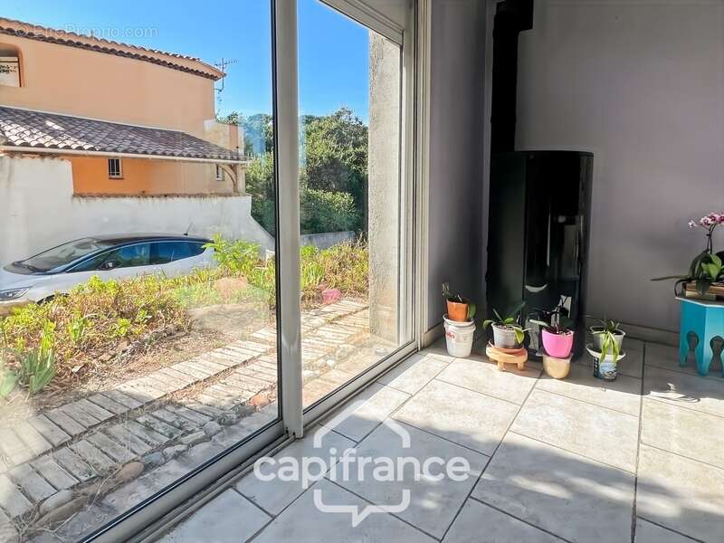 Maison à HYERES