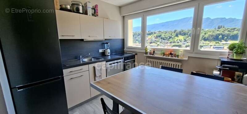 Appartement à AIX-LES-BAINS
