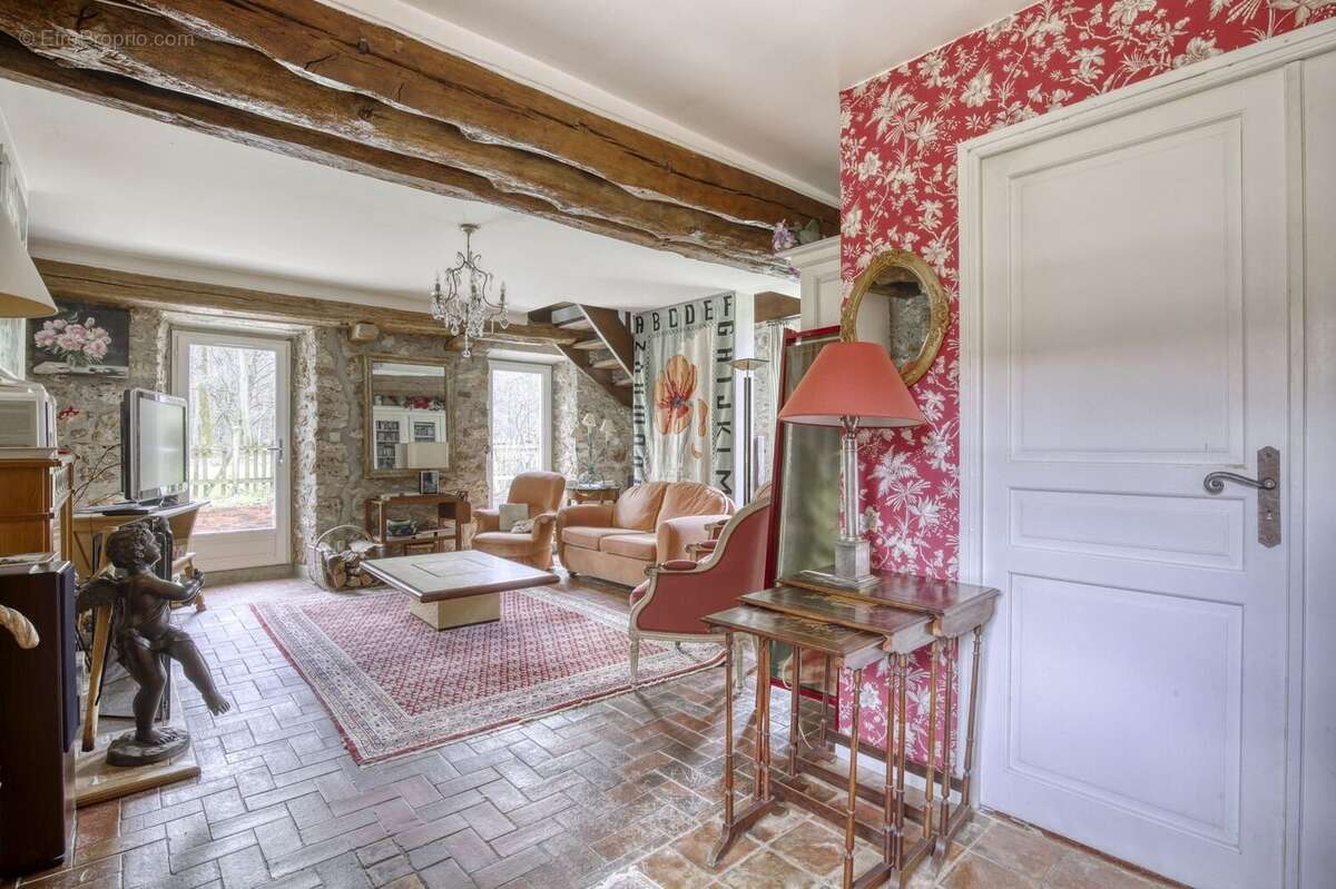 Maison à SAINT-FORGET