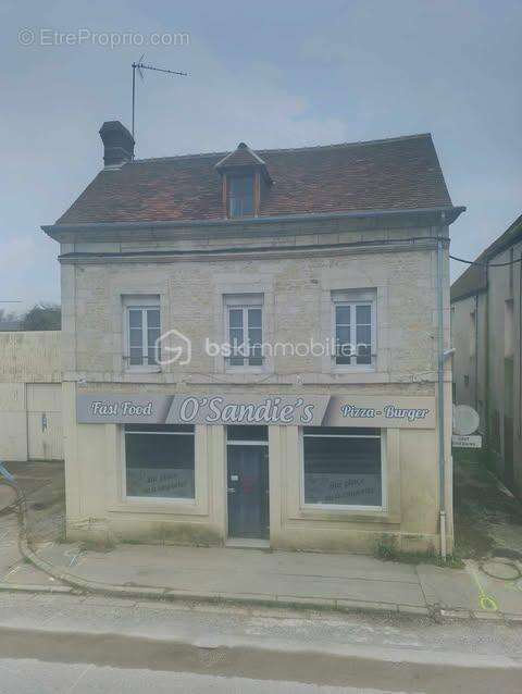 Appartement à MORTREE