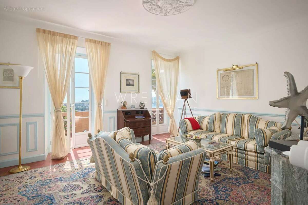 Appartement à VILLEFRANCHE-SUR-MER