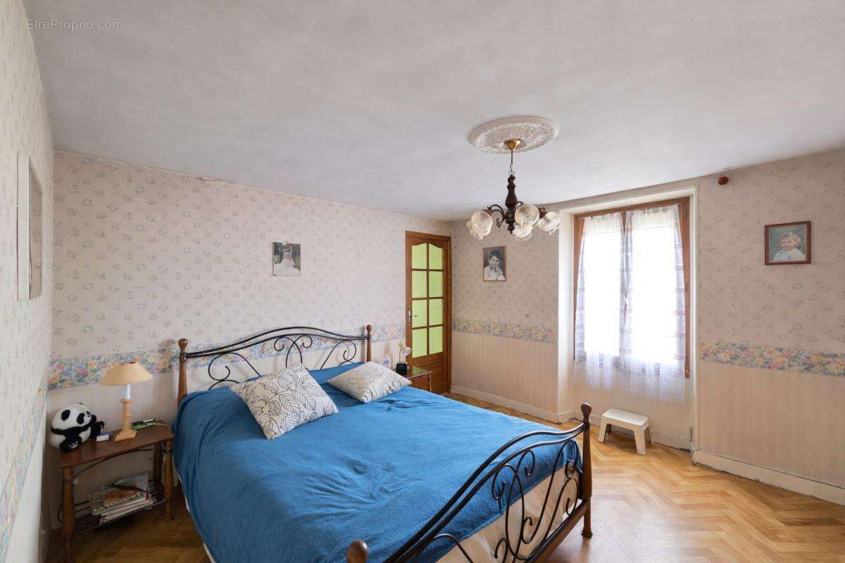 Maison à ECQUEVILLY