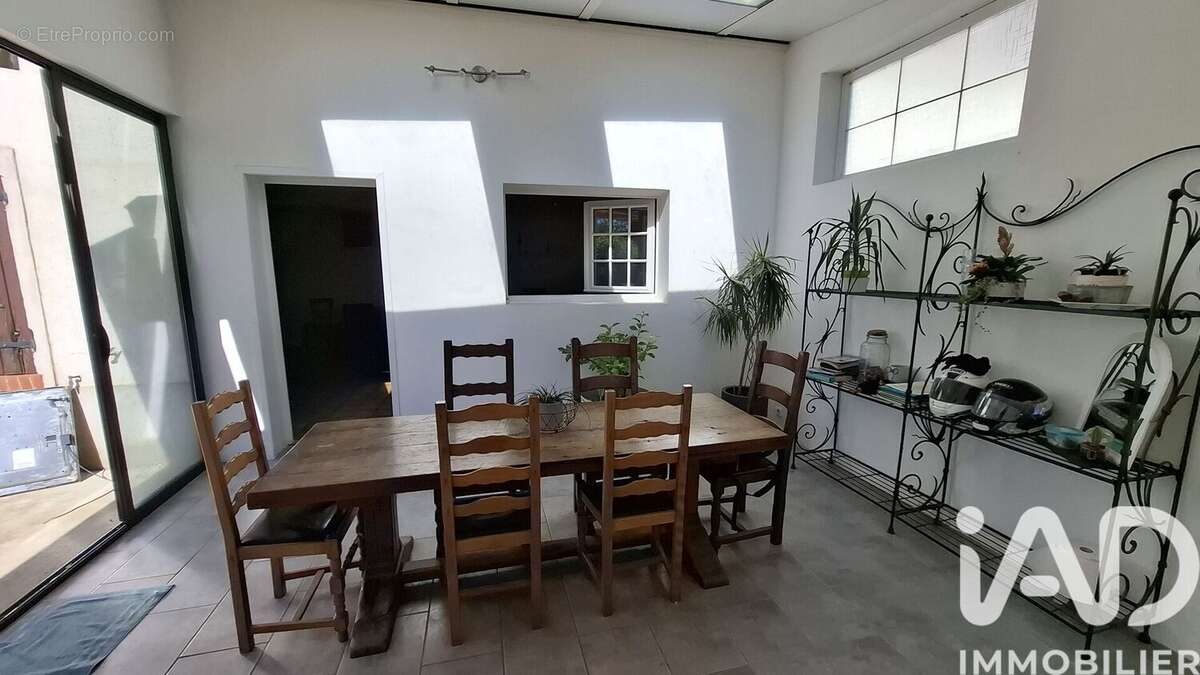 Photo 5 - Maison à MAULETTE