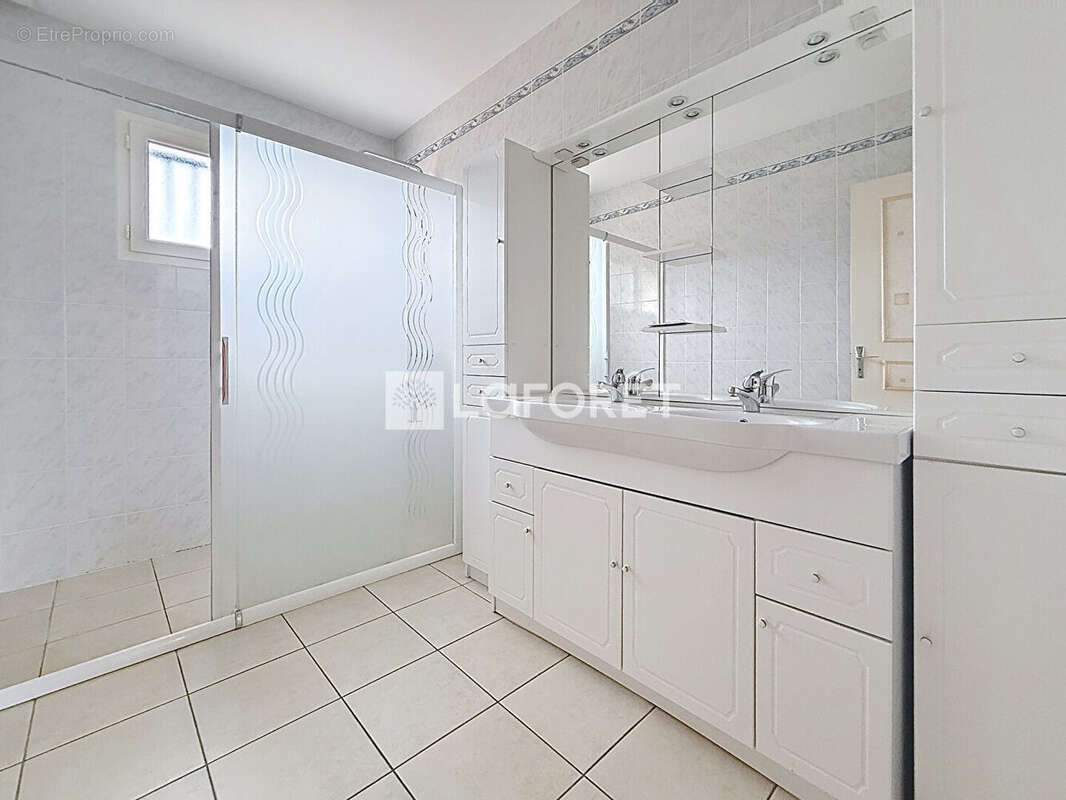 Maison à DOUE-LA-FONTAINE