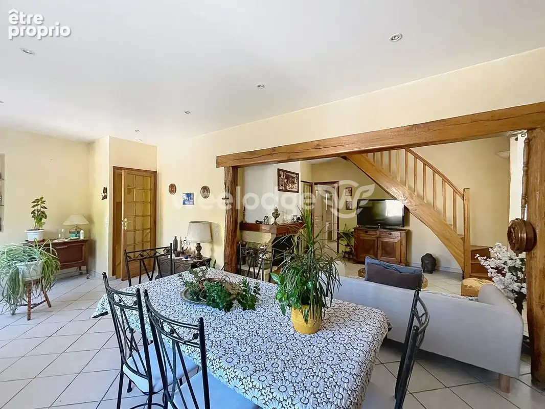 Maison 91 m² à Maurecourt  - photo 3