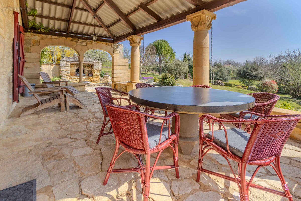 Maison à SARLAT-LA-CANEDA