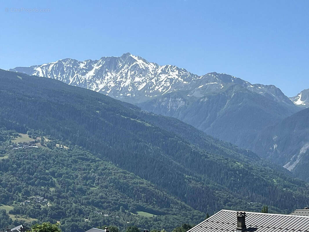 Exclusivité - Chalet - 2 logements - Bourg-St-Maurice - photo 8