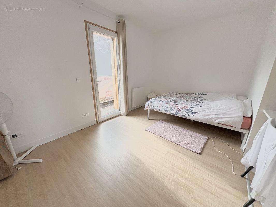 Maison à ROSNY-SUR-SEINE