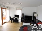 Photo 1 - Appartement à VOISINS-LE-BRETONNEUX