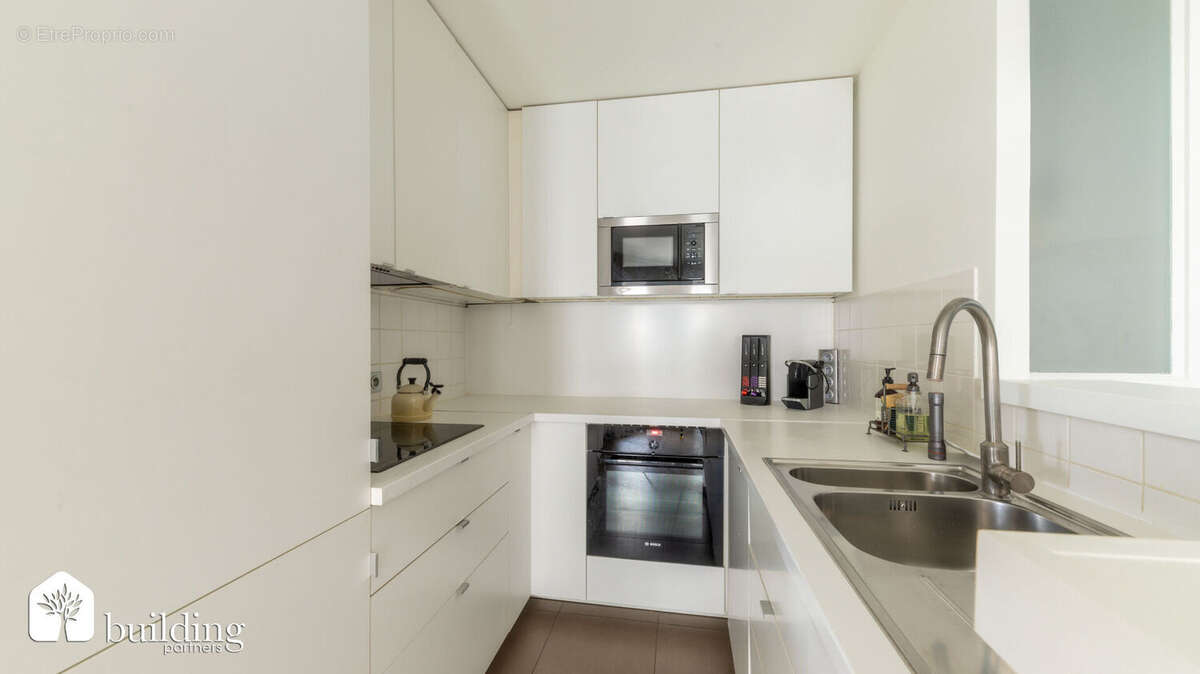 Appartement à LEVALLOIS-PERRET