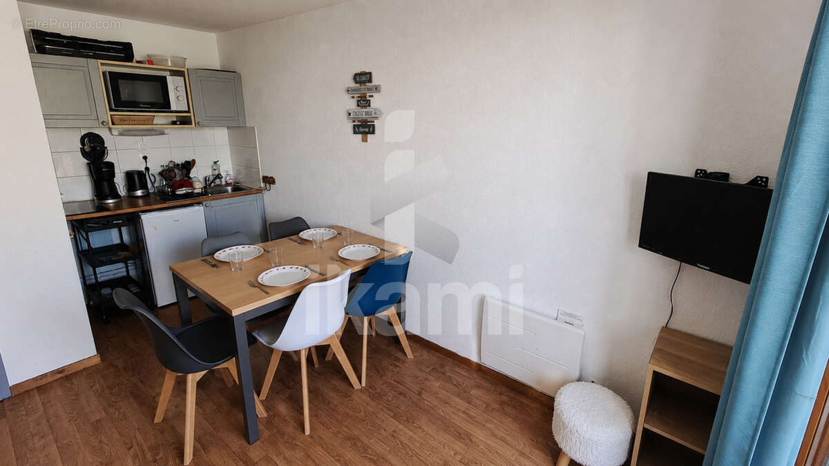Appartement à SAINT-FRANCOIS-LONGCHAMP