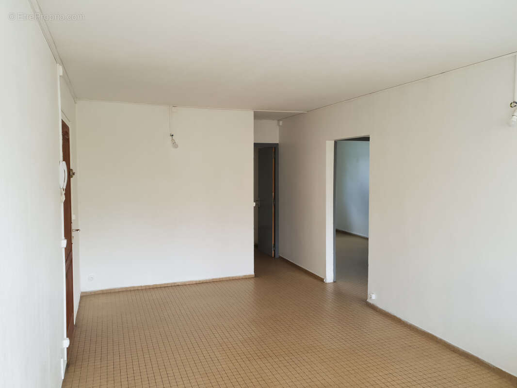 Appartement à LES ABYMES