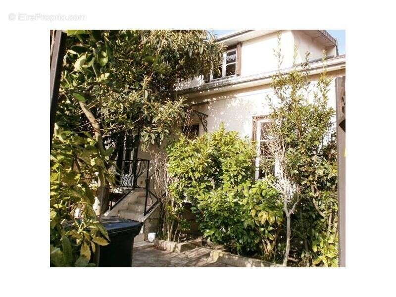 Maison à CHAMPIGNY-SUR-MARNE