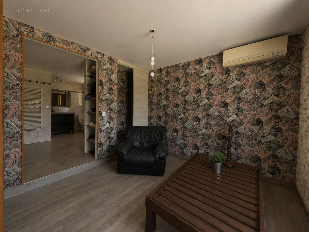 Maison - 176 M2 - 7 Pièces - Terrain 1 043 m2 - photo 11