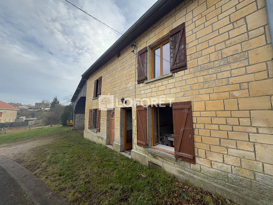 Maison à RILLY-SUR-AISNE