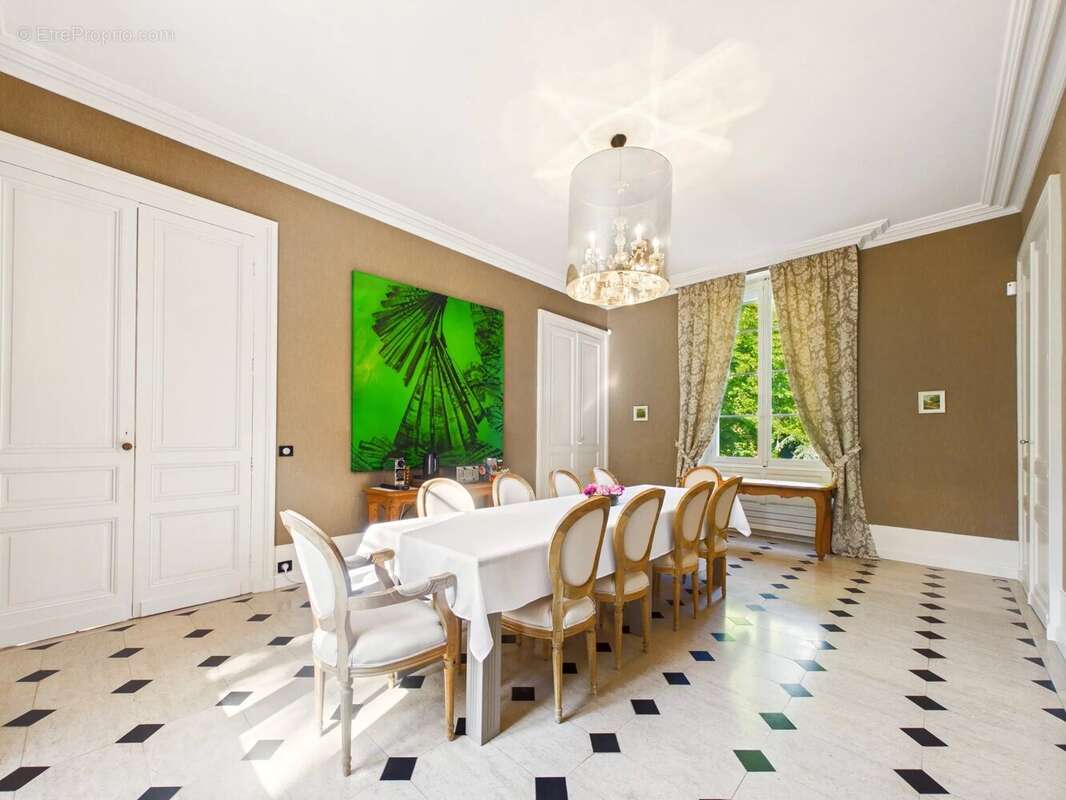 Maison à ISSIGEAC