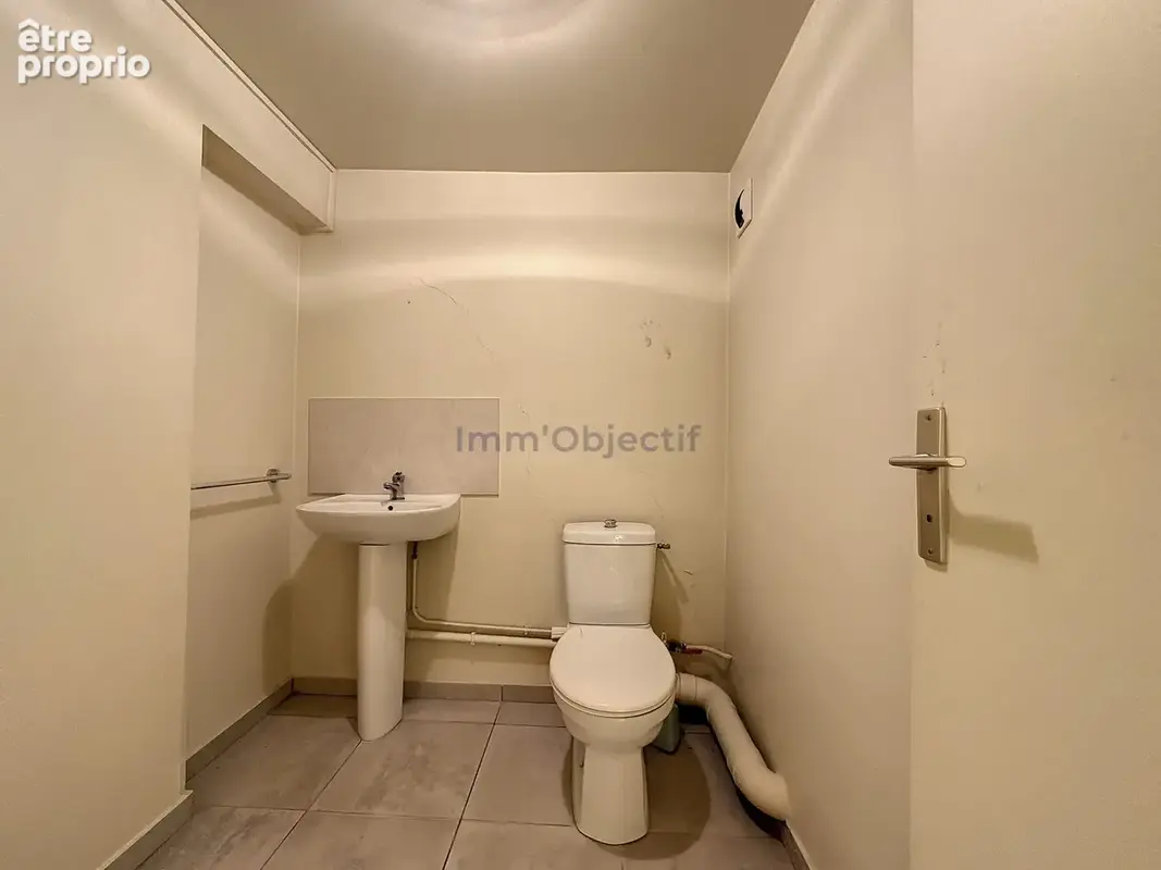 Commerce 190 m² à Paris-12e  - photo 8