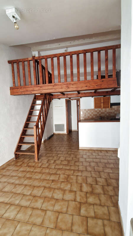 Appartement à VELAUX