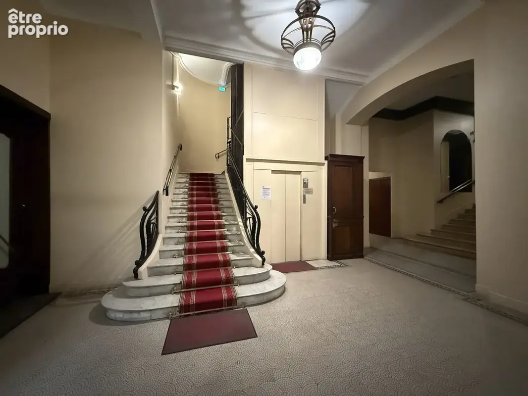 Appartement de standing t4 147m2  + emplacement parking couvert - photo 2