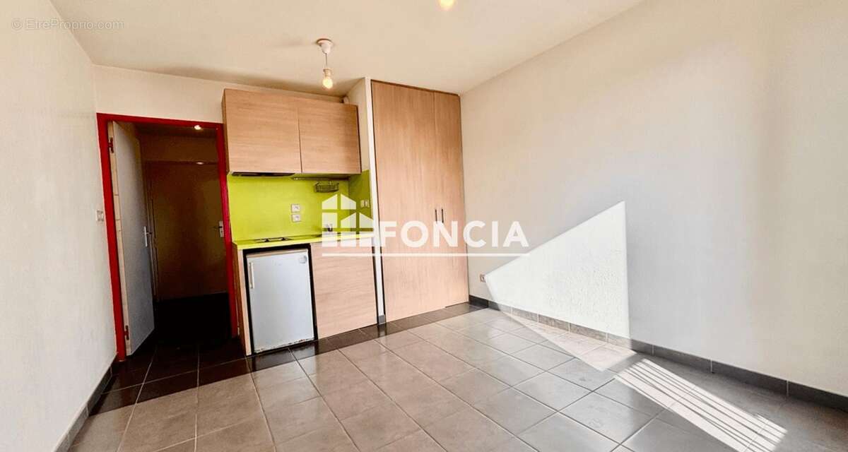 CASTELNAU-LE-LEZ, Studio pour investisseur ou étudiant - photo 3