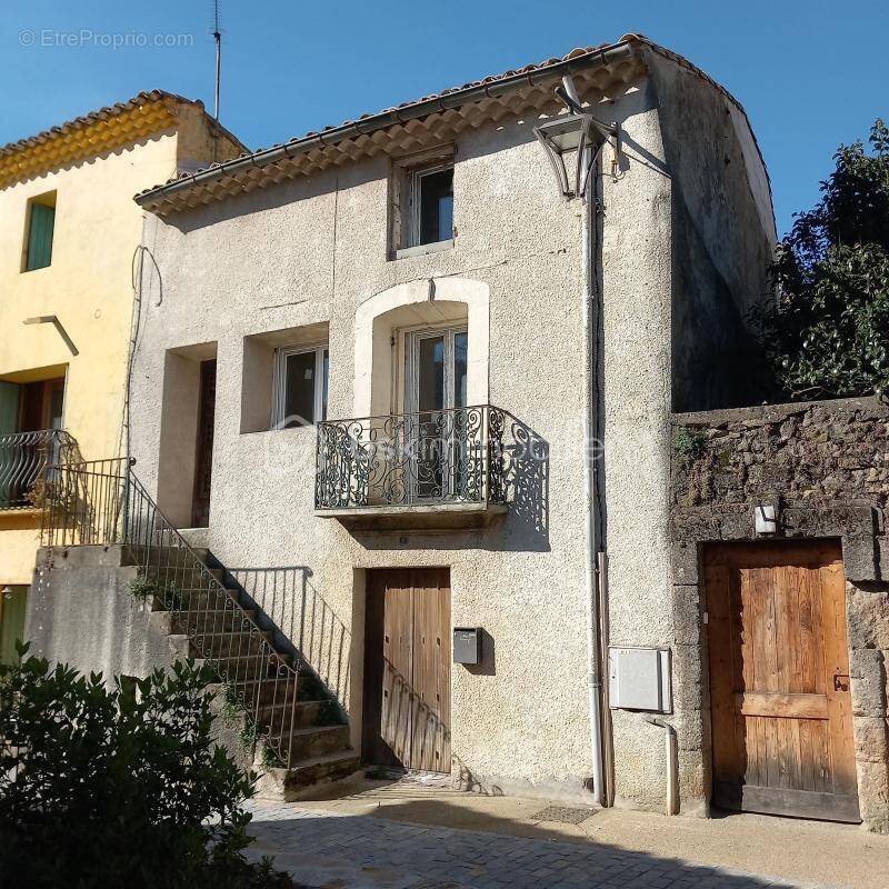 Maison à SAINT-FELIX-DE-LODEZ