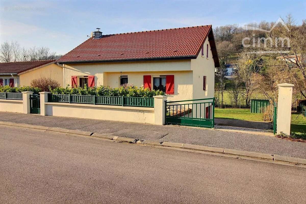 Maison à NAIVES-ROSIERES