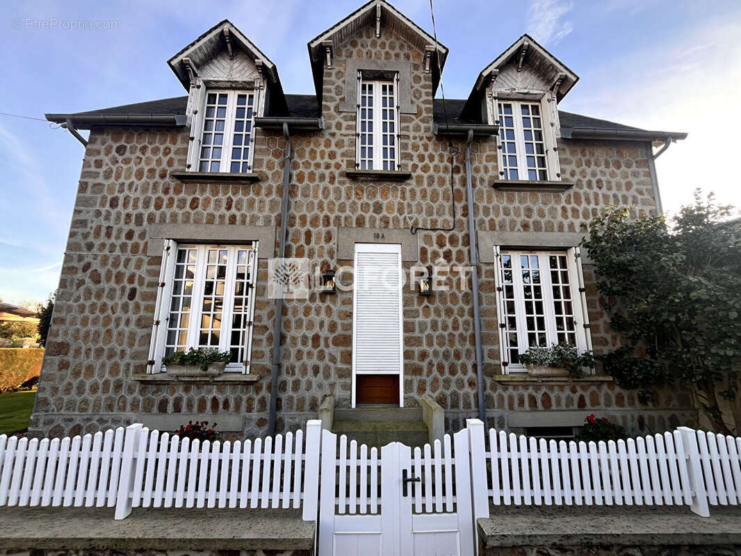 Maison à FLERS