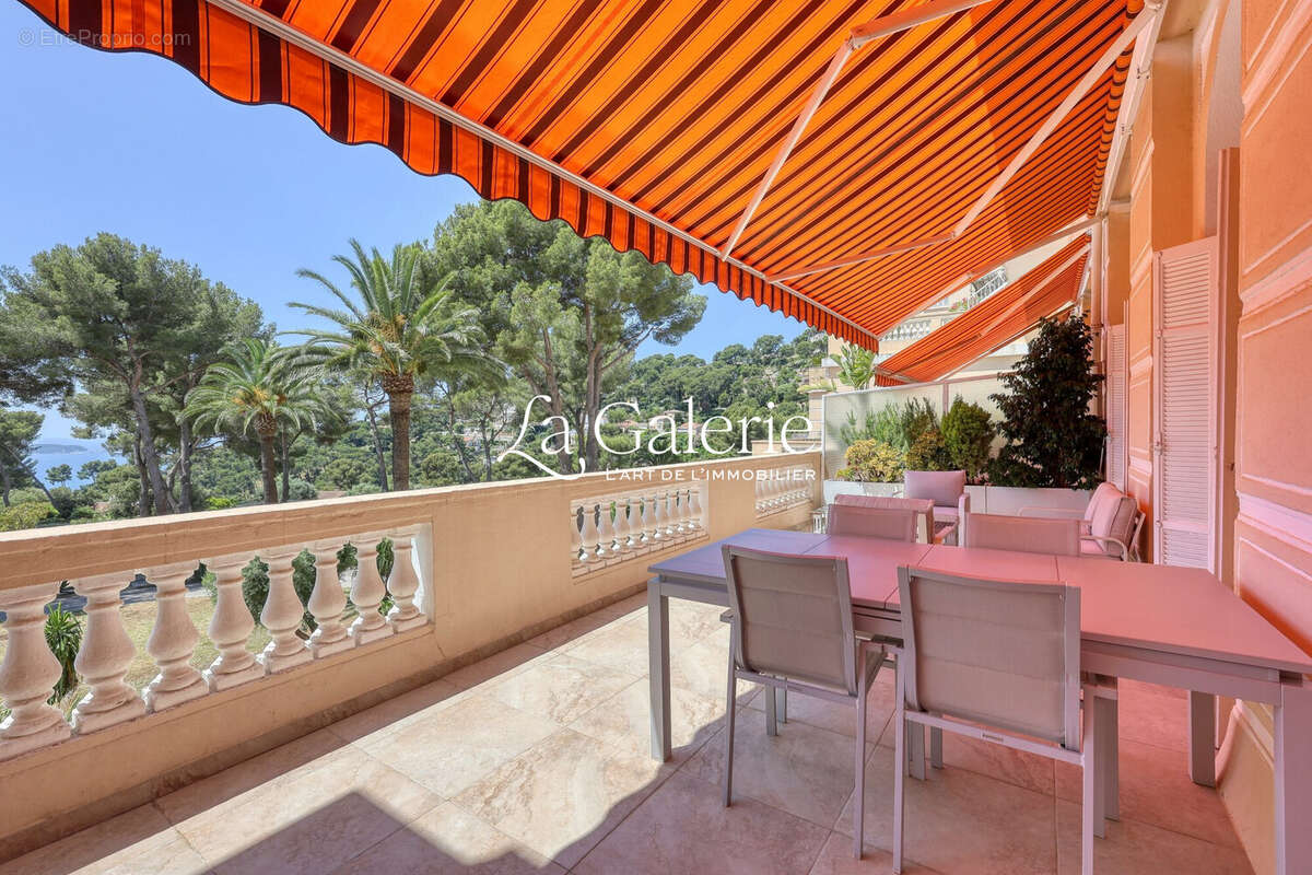 Appartement à HYERES