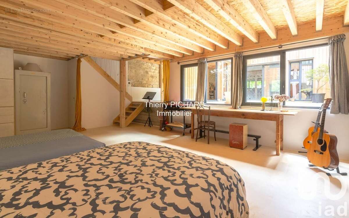 Photo 9 - Maison à LES LILAS