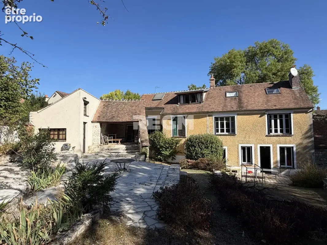 Propriété avec accès direct à la forêt - photo 2