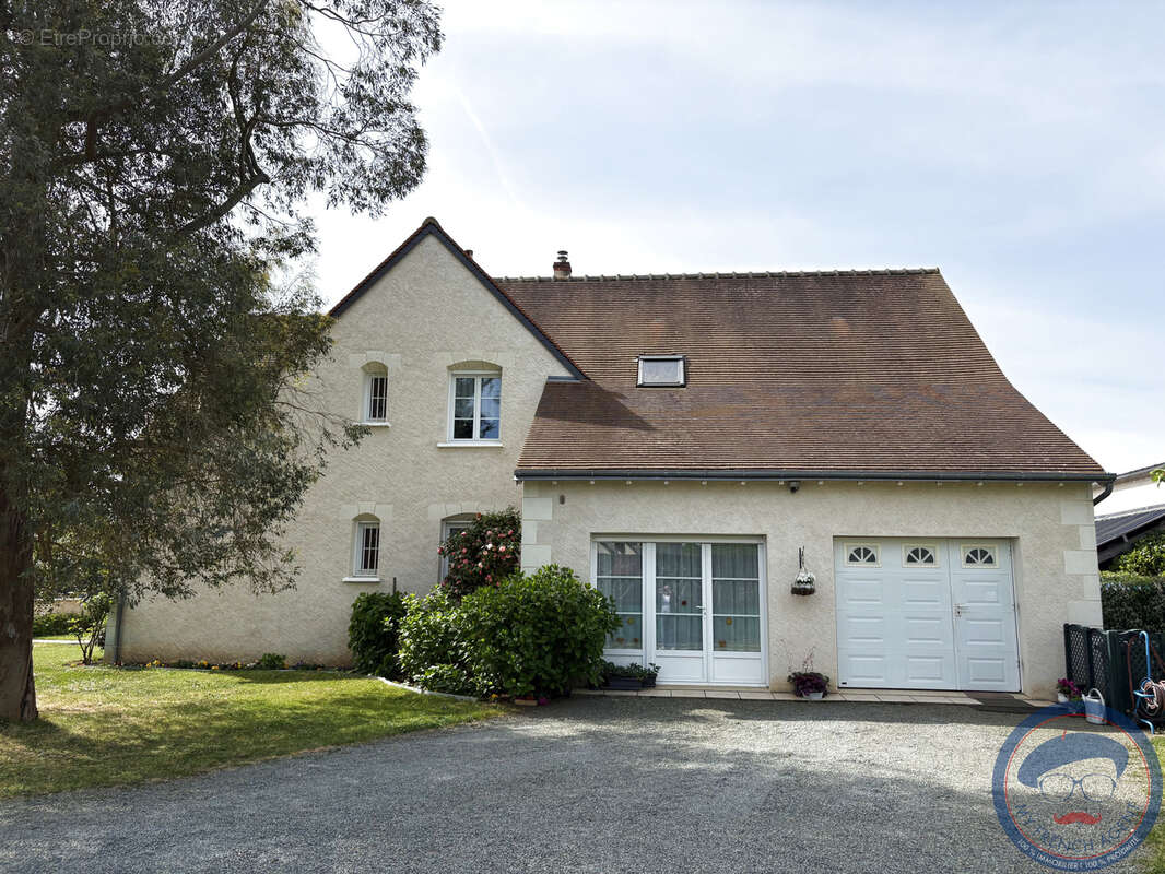 Maison à LA VILLE-AUX-DAMES