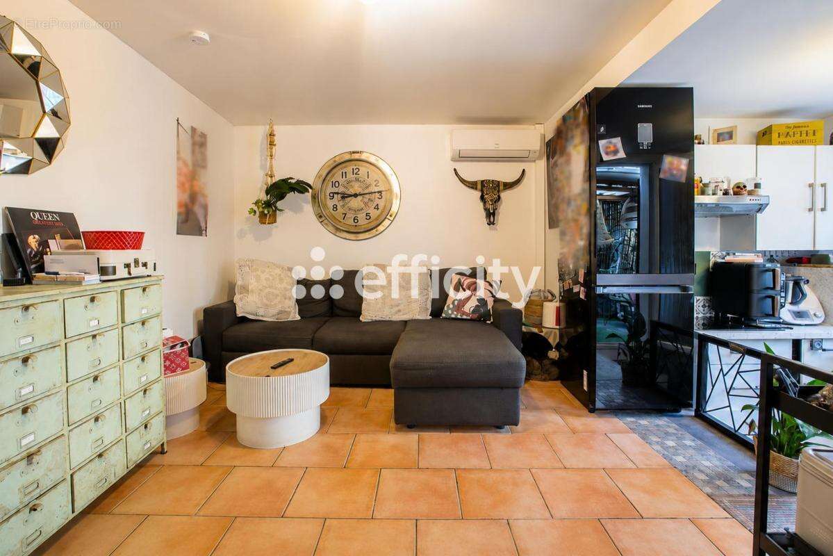 Maison 29 m² à Plan-De-Cuques  - photo 6