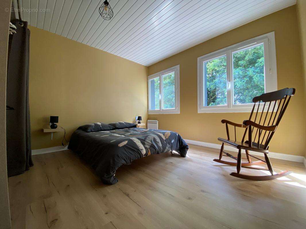 Maison à LES MATHES