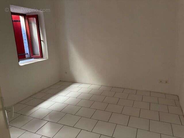 Maison à VALVIGNERES