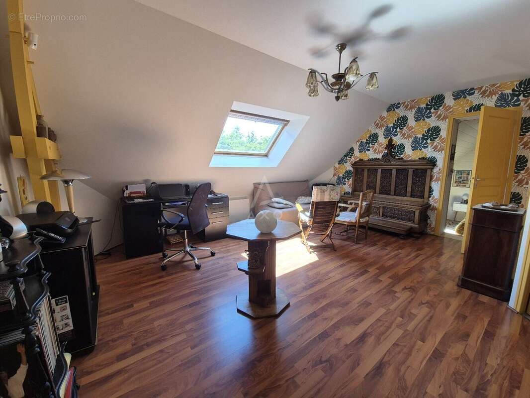 Maison à SAINT-DENIS-D&#039;ANJOU