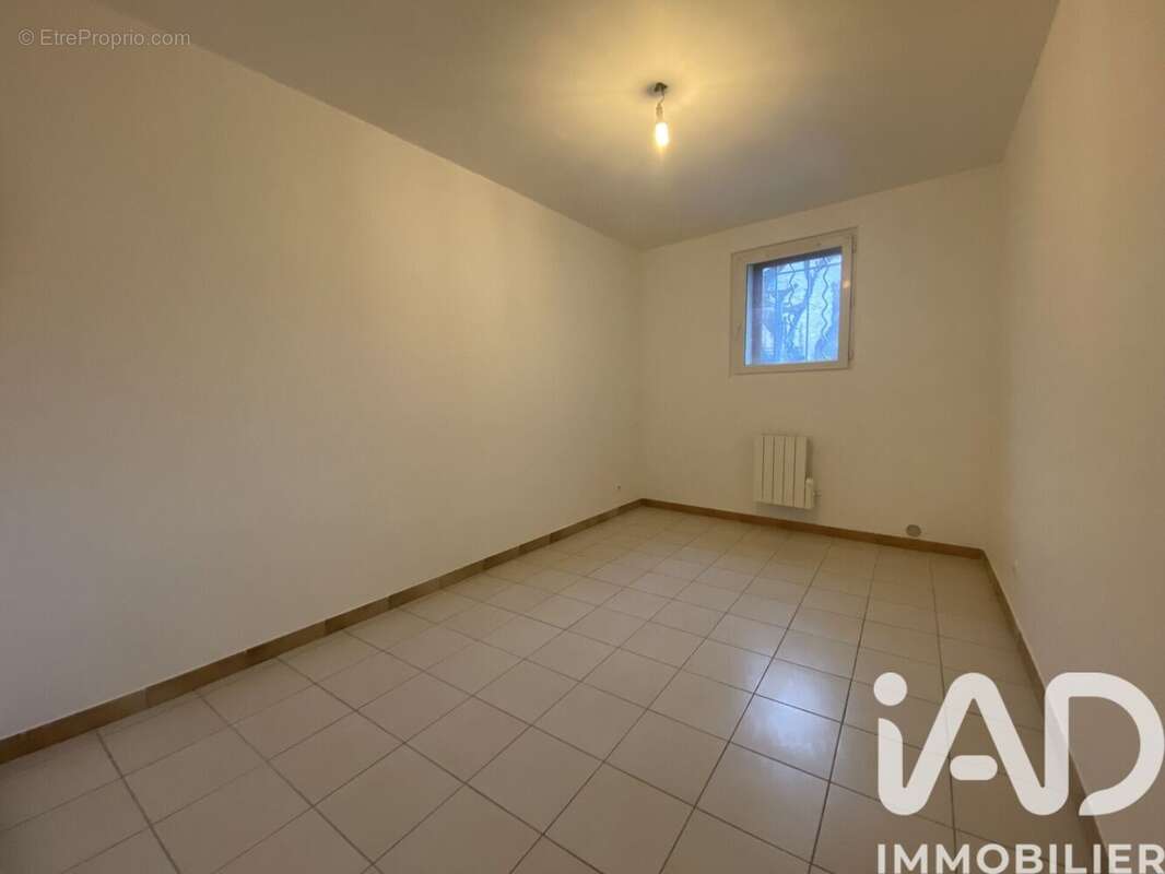 Photo 4 - Appartement à ARAMON