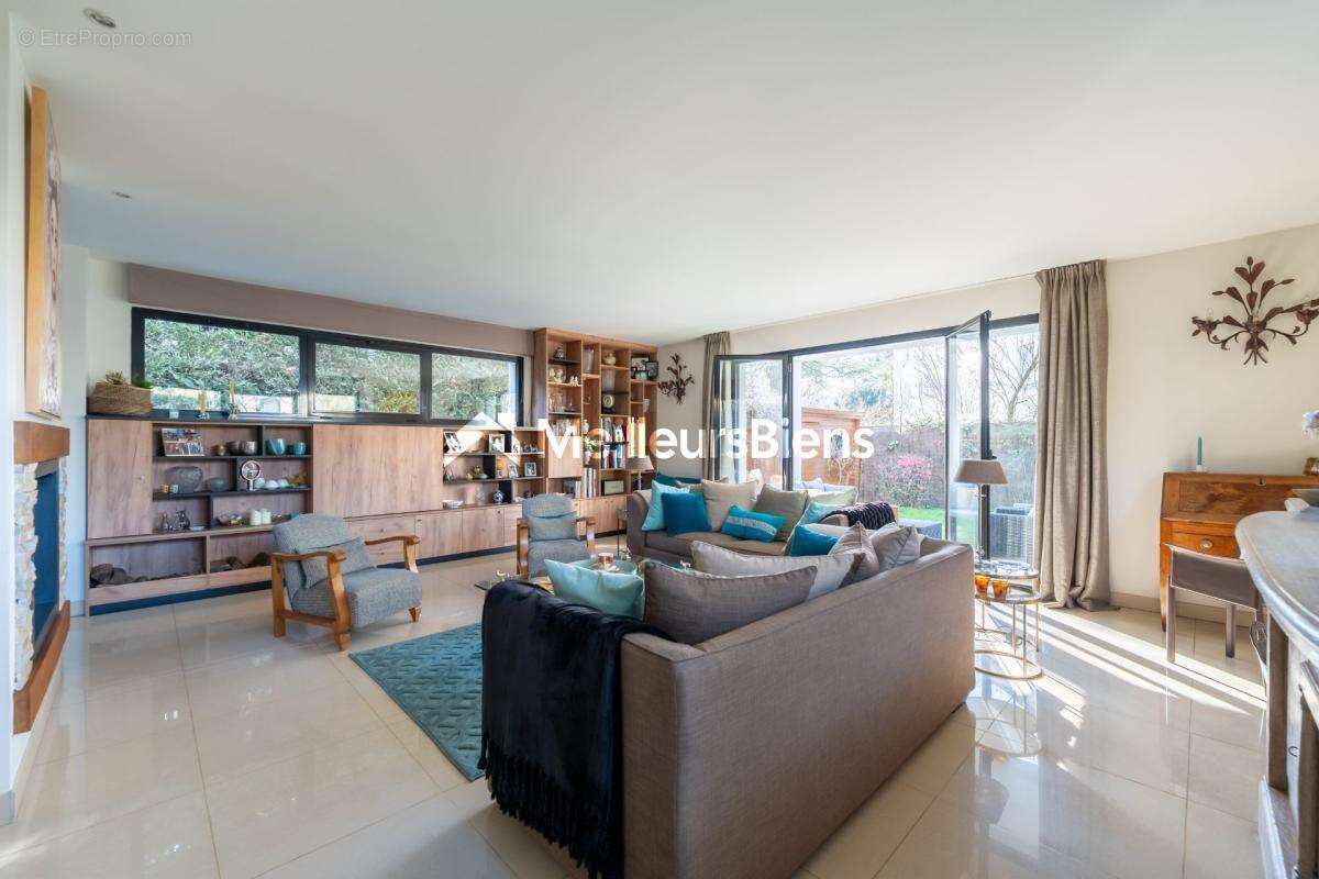 Maison à SAINT-CLOUD