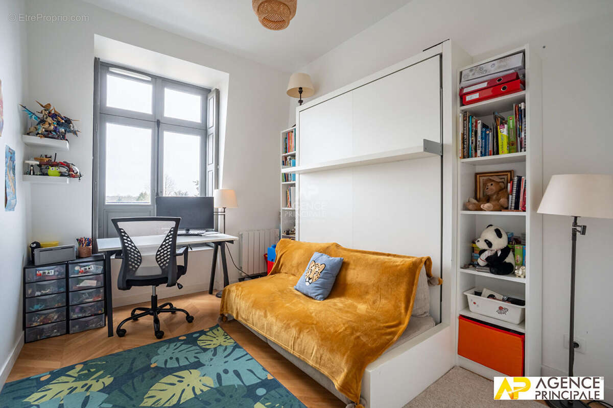 Appartement à MAISONS-LAFFITTE