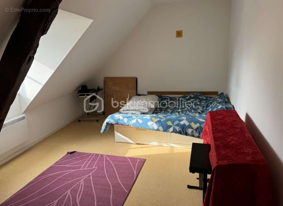 Maison à NEUILLE-PONT-PIERRE